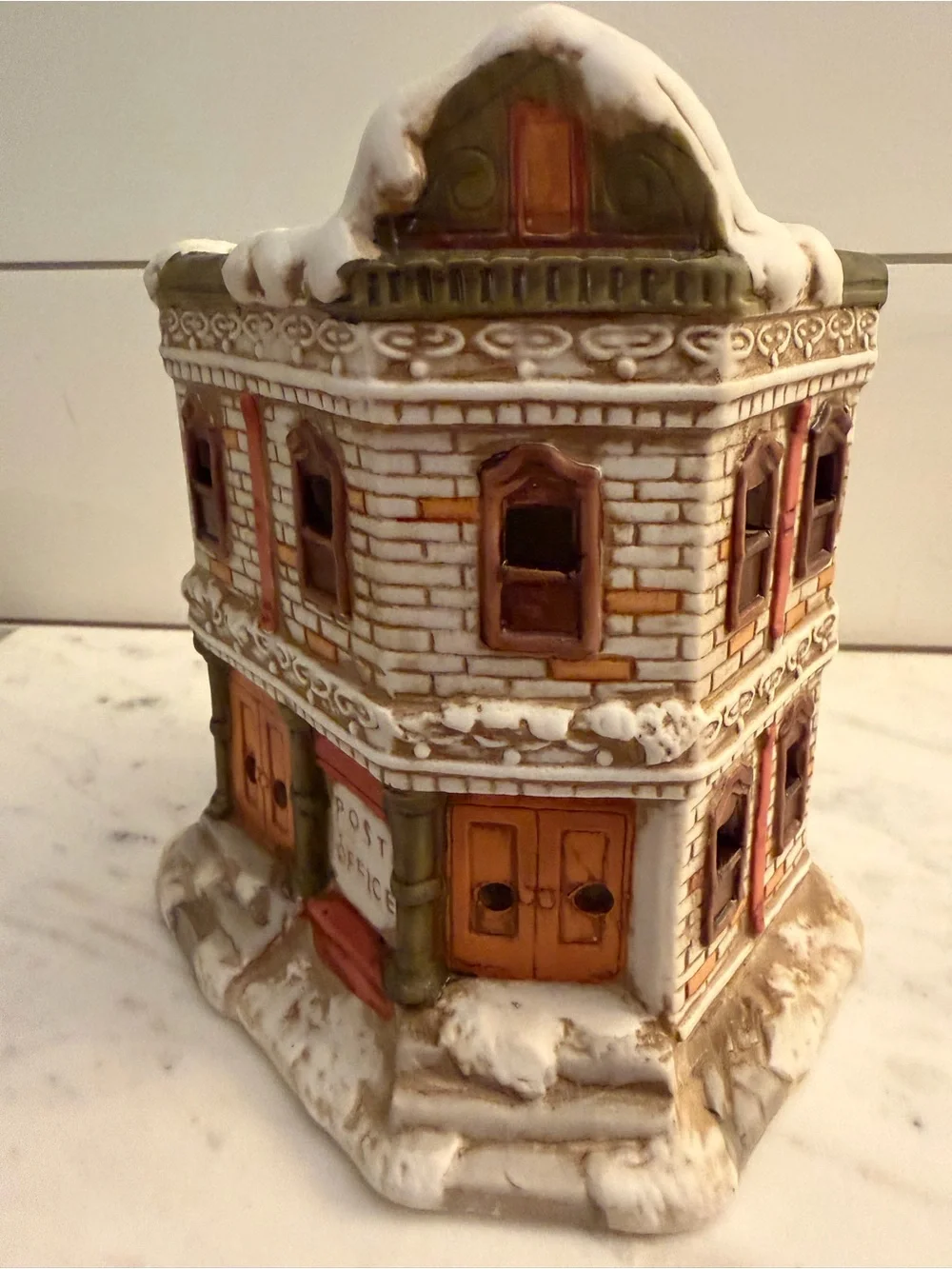 Charmax 1988 Village Post Office Christmas Village